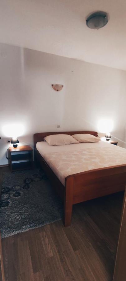 Apartmani Srsen بلاتشي المظهر الخارجي الصورة